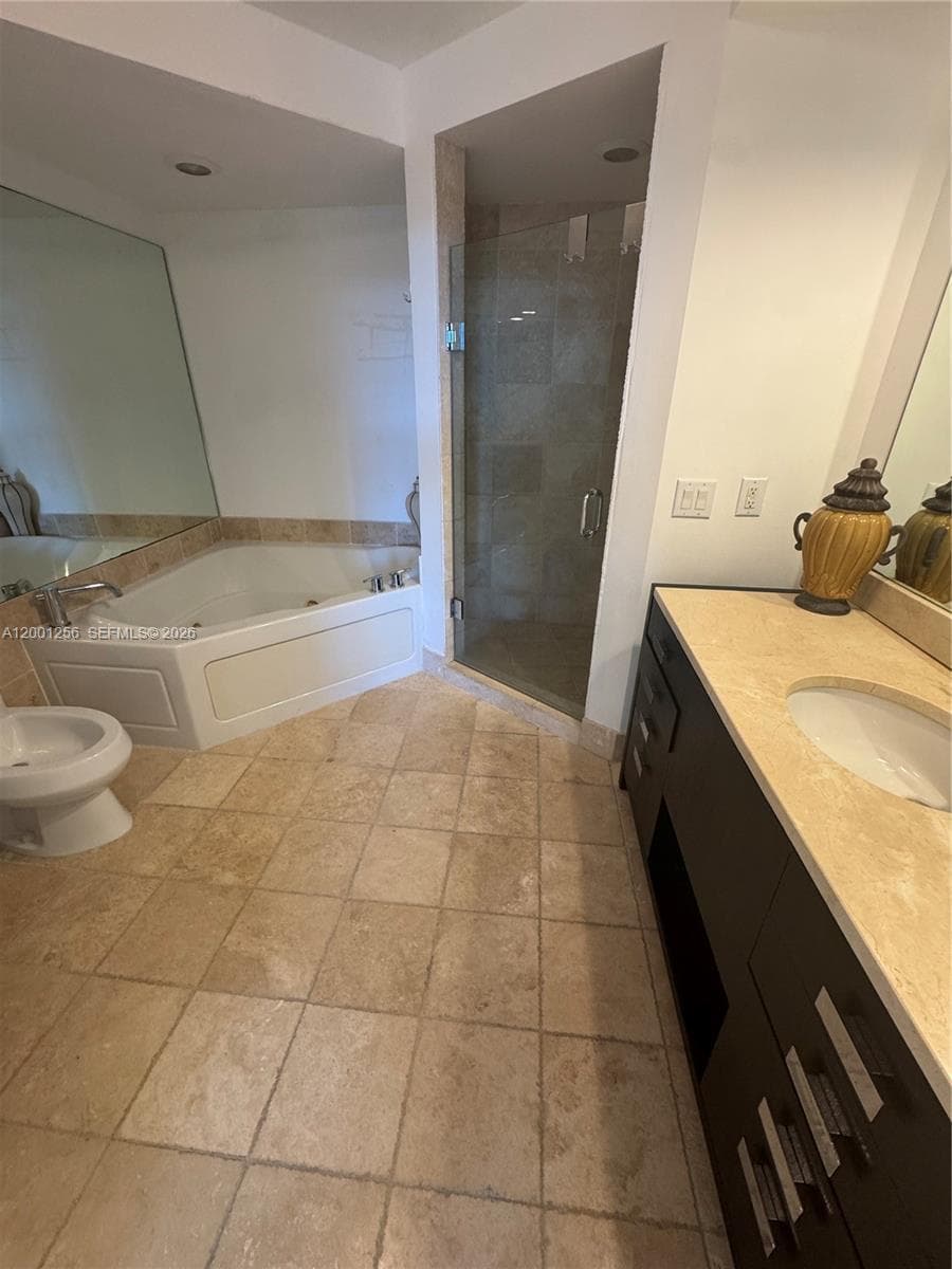 18201 Collins Ave # 608, Sunny Isles Beach FL 33160 — 5