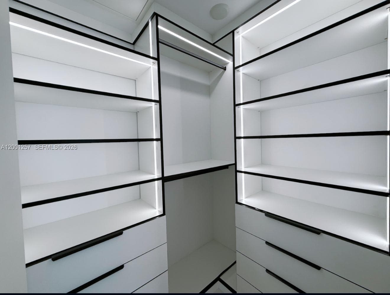 330 Sunny Isles Blvd # 1405, Sunny Isles Beach FL 33160 — 13