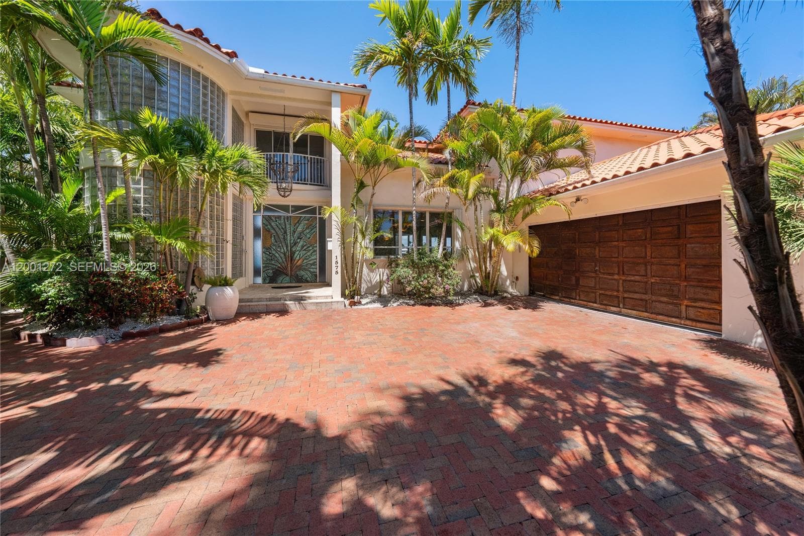 1575 Stillwater Dr, Miami Beach FL 33141 — 50