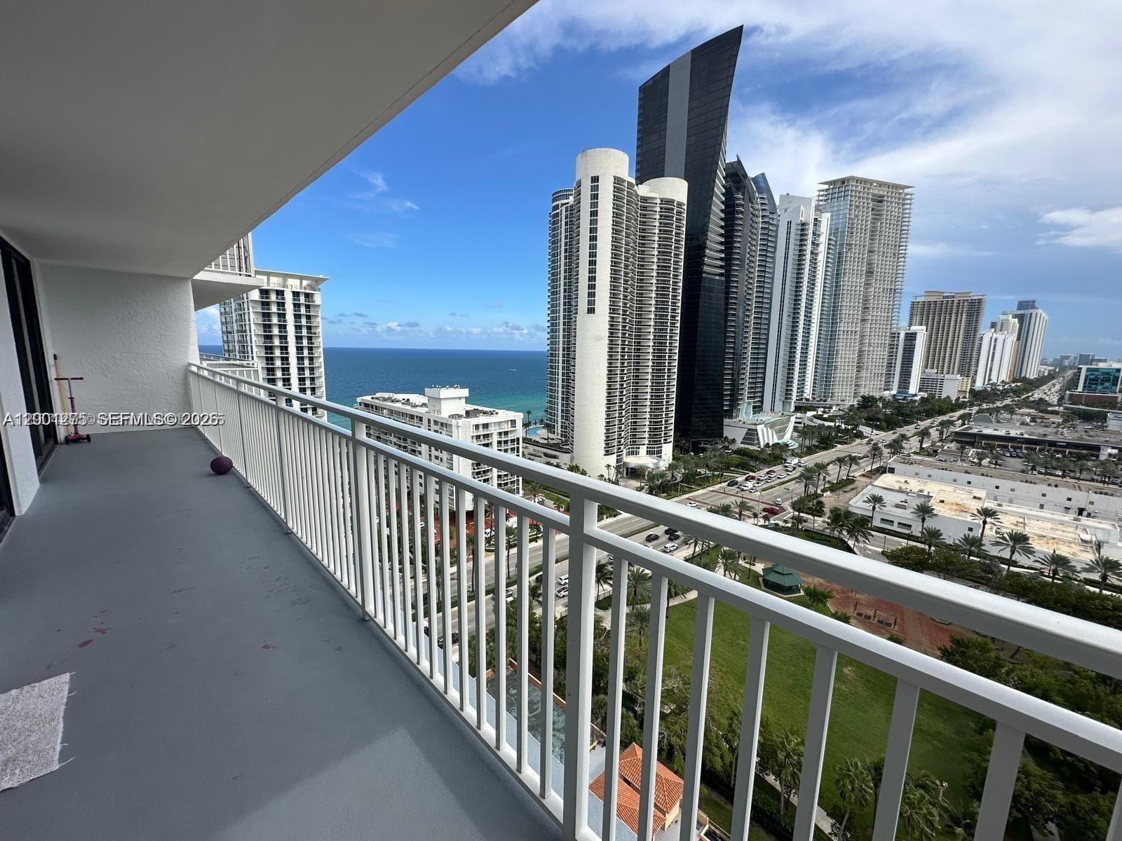 210 174th St # 2202, Sunny Isles Beach FL 33160 — 2