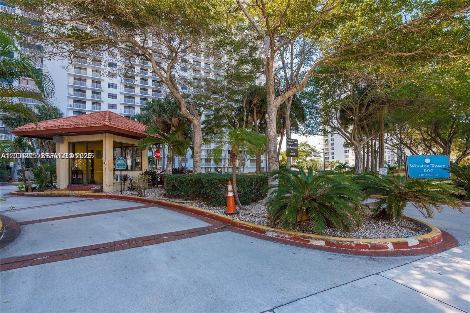 210 174th St # 2202, Sunny Isles Beach FL 33160 — 11