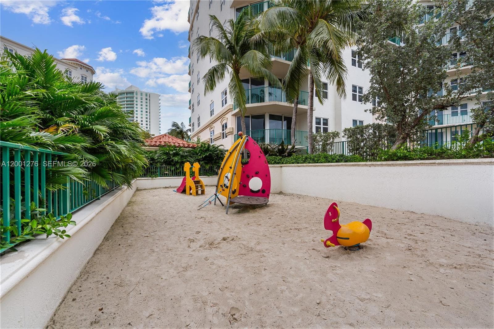 20000 E Country Club Dr # 610, Aventura FL 33180 — 34