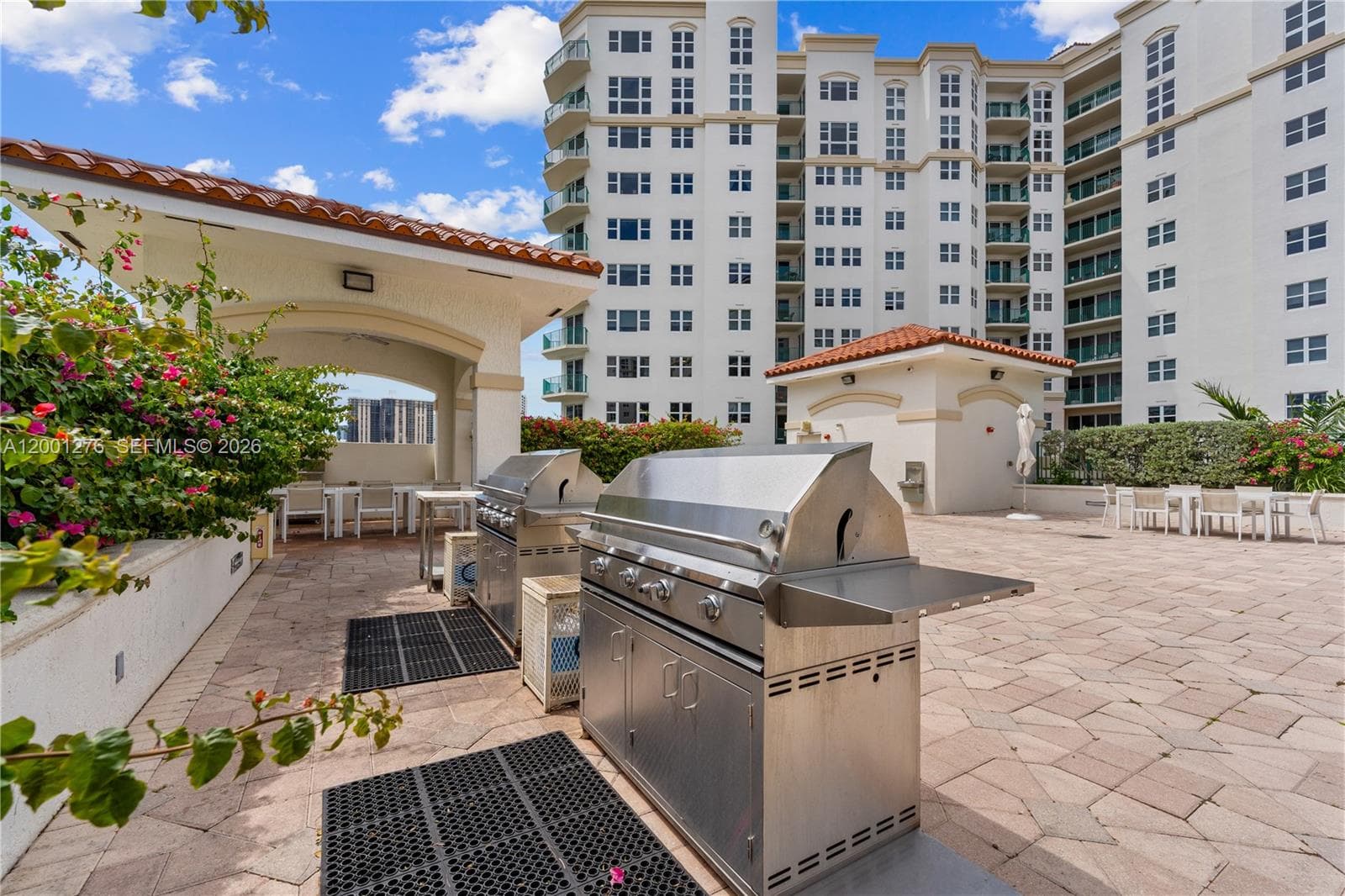 20000 E Country Club Dr # 610, Aventura FL 33180 — 45
