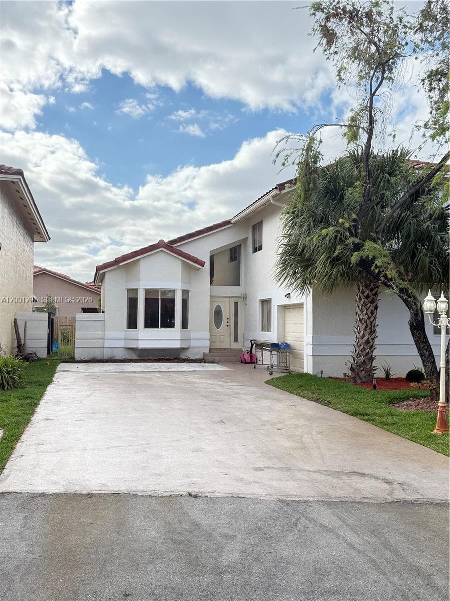 18318 NW 61st Ct, Hialeah FL 33015 — 5