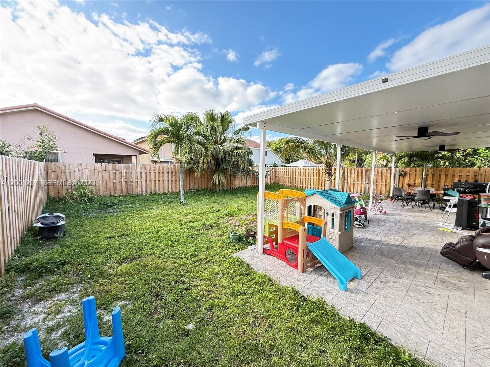 18318 NW 61st Ct, Hialeah FL 33015 — 10