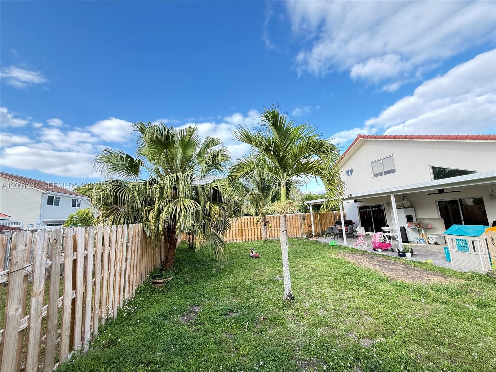 18318 NW 61st Ct, Hialeah FL 33015 — 8