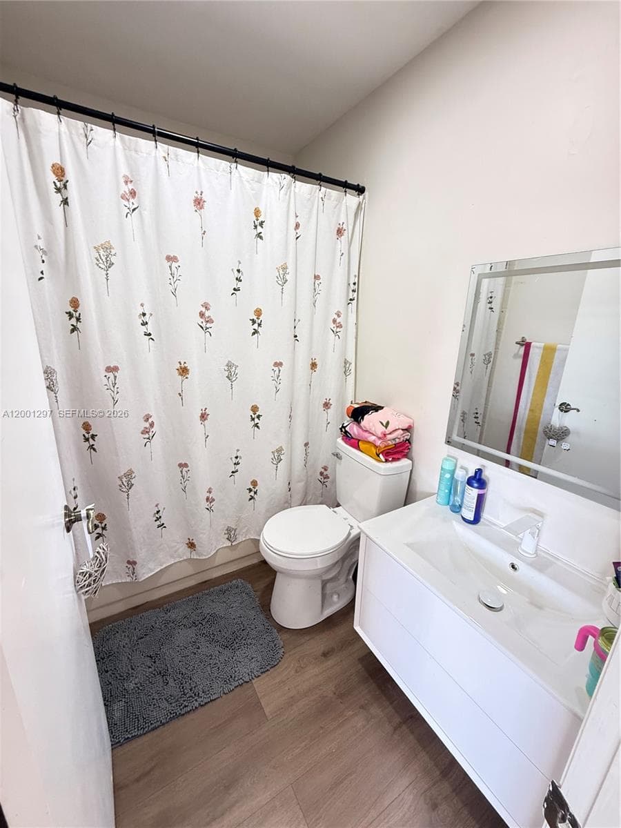 18318 NW 61st Ct, Hialeah FL 33015 — 21