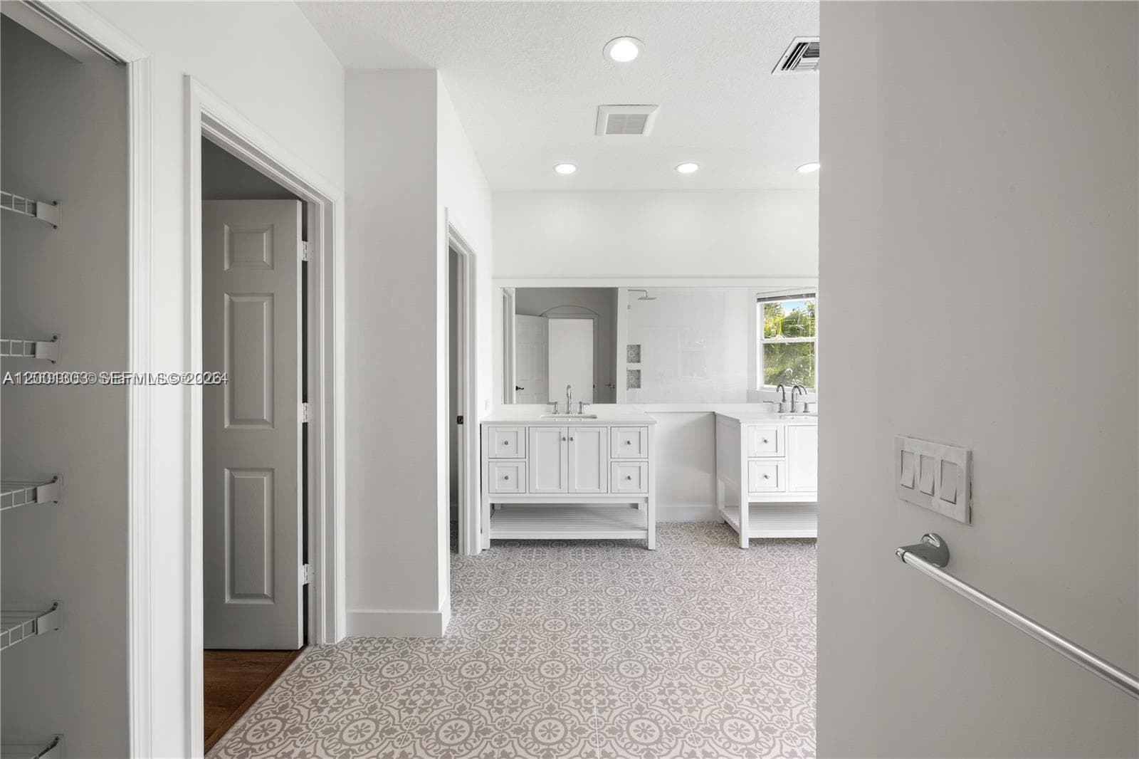 16449 SW 84th Pl, Palmetto Bay FL 33157 — 61