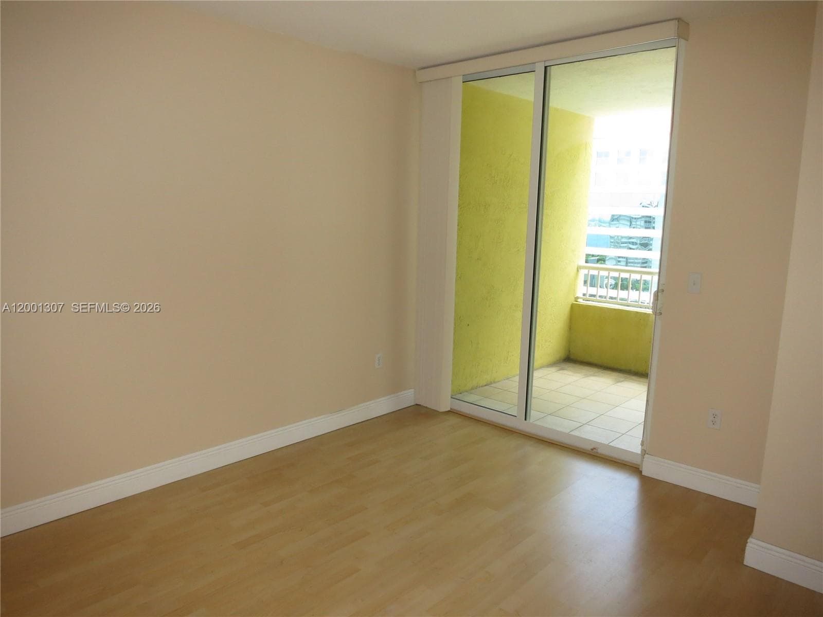 170 SE 14 ST # 1507, Miami FL 33131 — 5