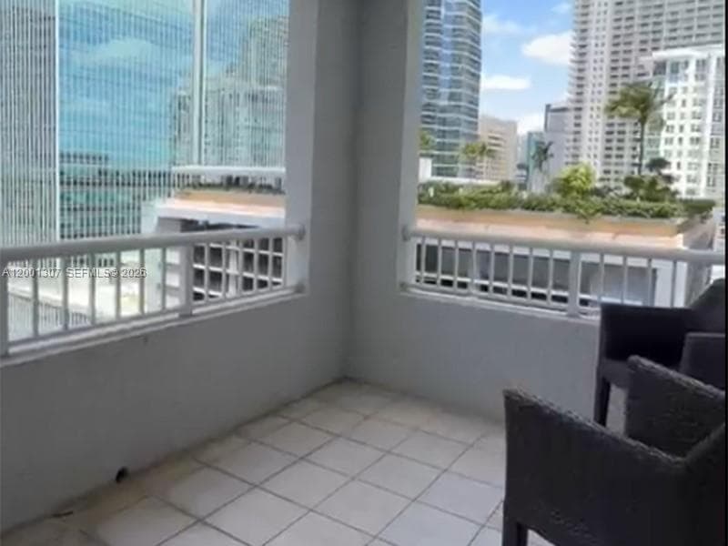 170 SE 14 ST # 1507, Miami FL 33131 — 9