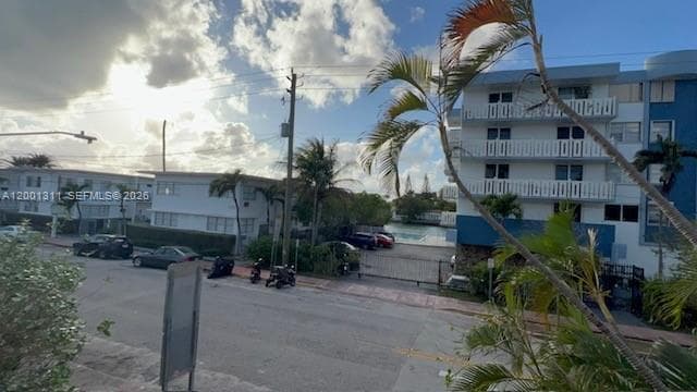 7830 Dickens Ave # 203, Miami Beach FL 33141 — 14