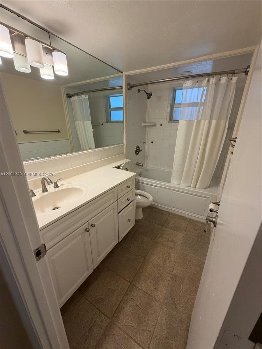 100 Edgewater Dr # 127, Coral Gables FL 33133 — 13