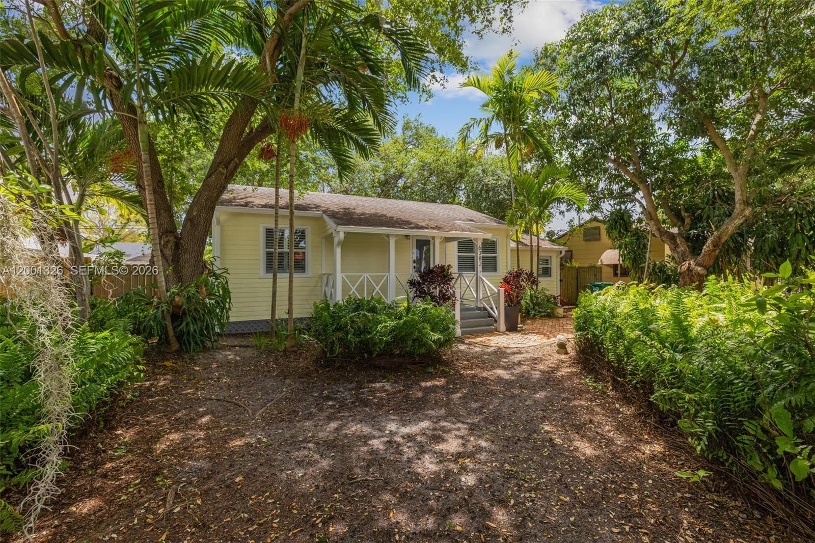 6382 SW 38th St, Miami FL 33155 — 7