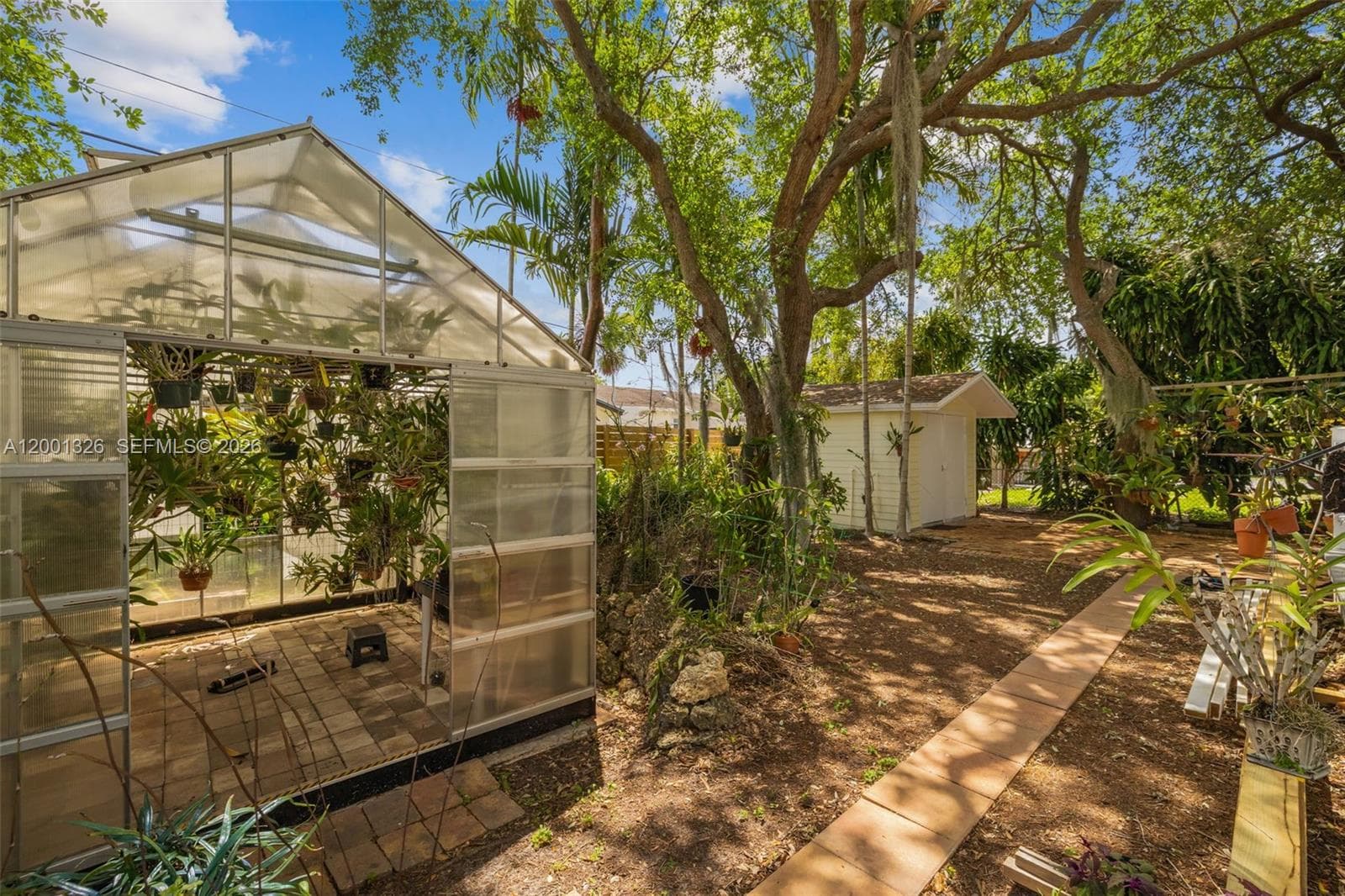 6382 SW 38th St, Miami FL 33155 — 33