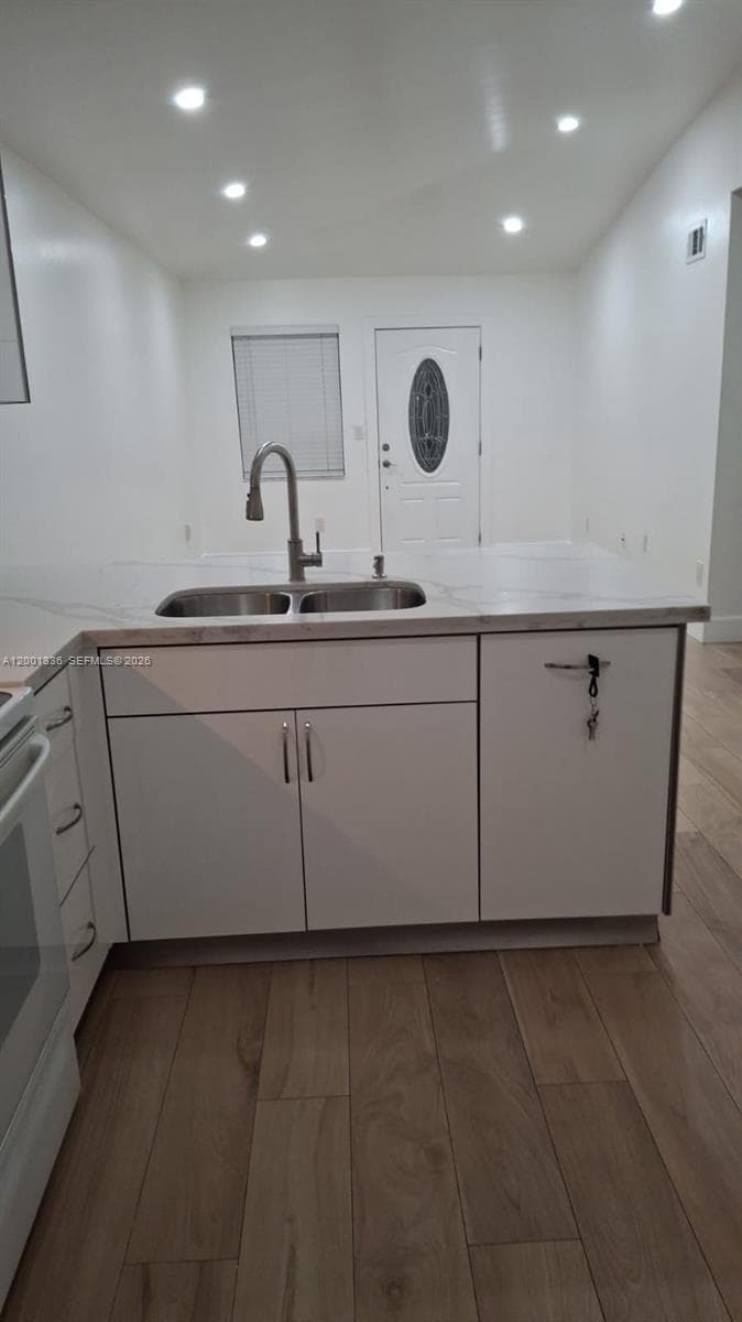 Galeria Ii Condo, Hialeah, FL — 9