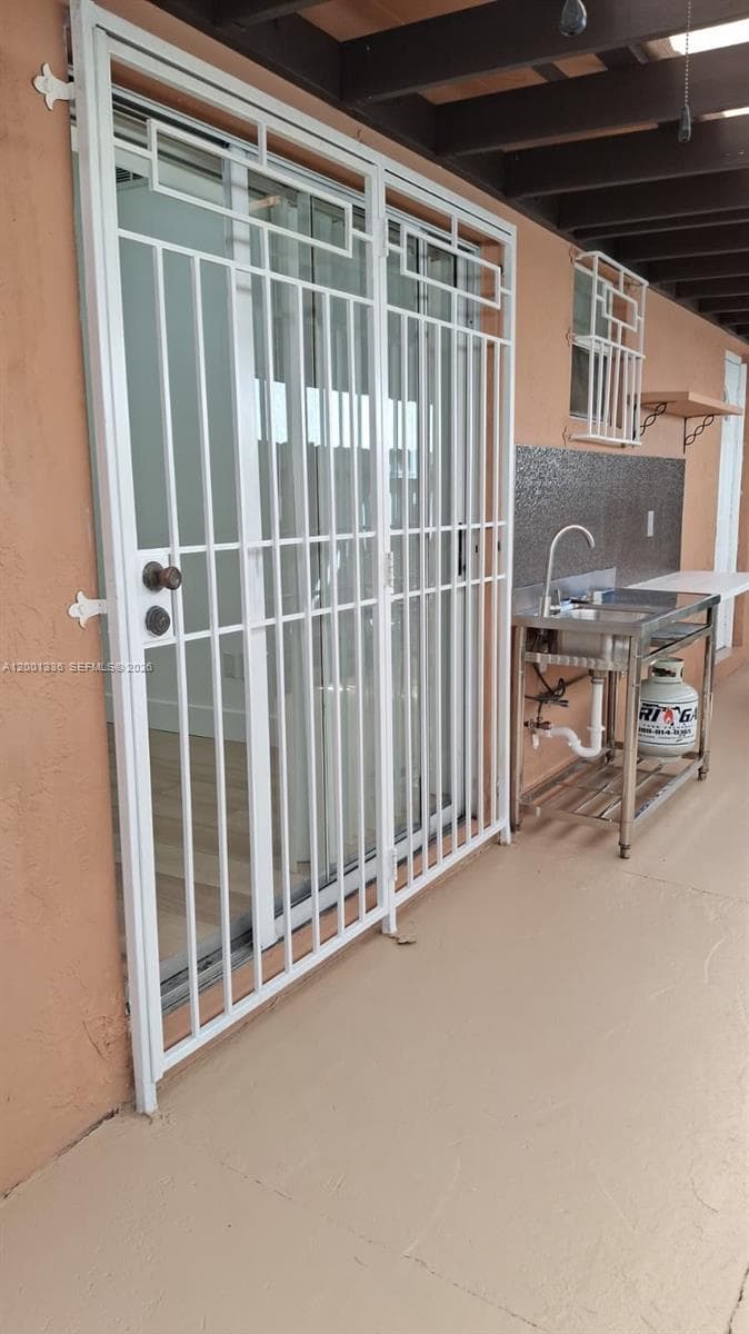 Galeria Ii Condo, Hialeah, FL — 11