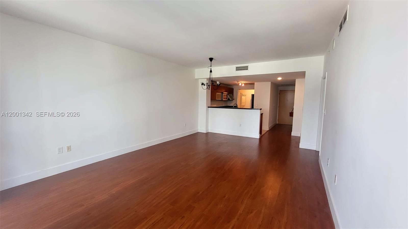 253 NE 2nd St # 1004, Miami FL 33132 — 9