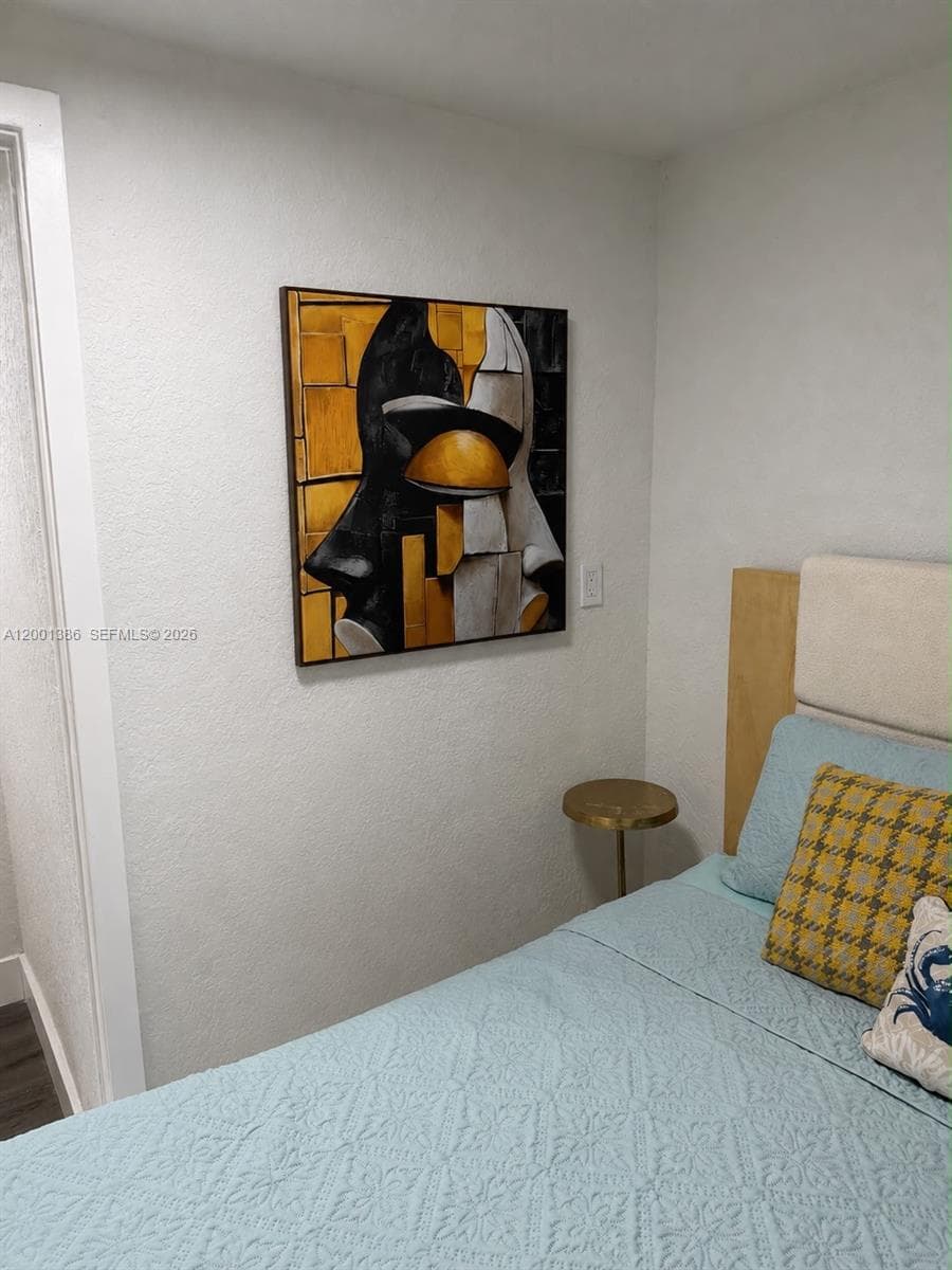 10460 SW 26th Ter, Miami FL 33165 — 21