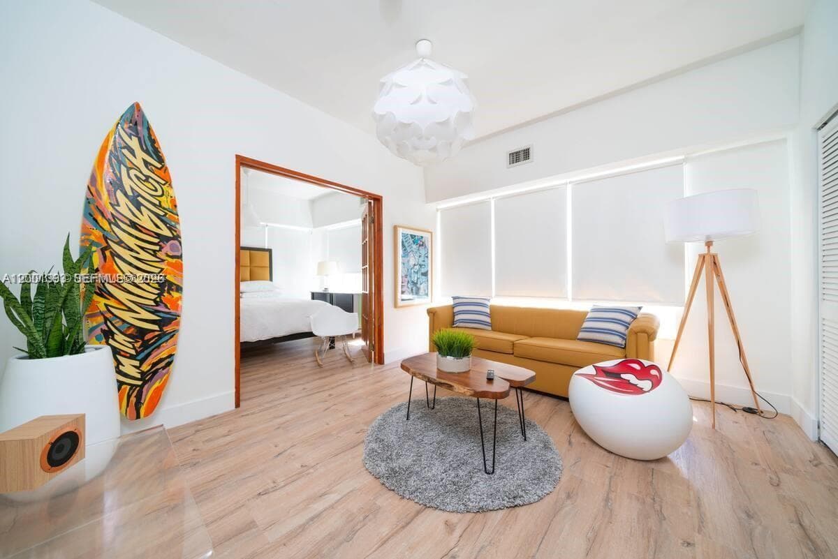 227 1st St # 7, Miami Beach FL 33139 — 2