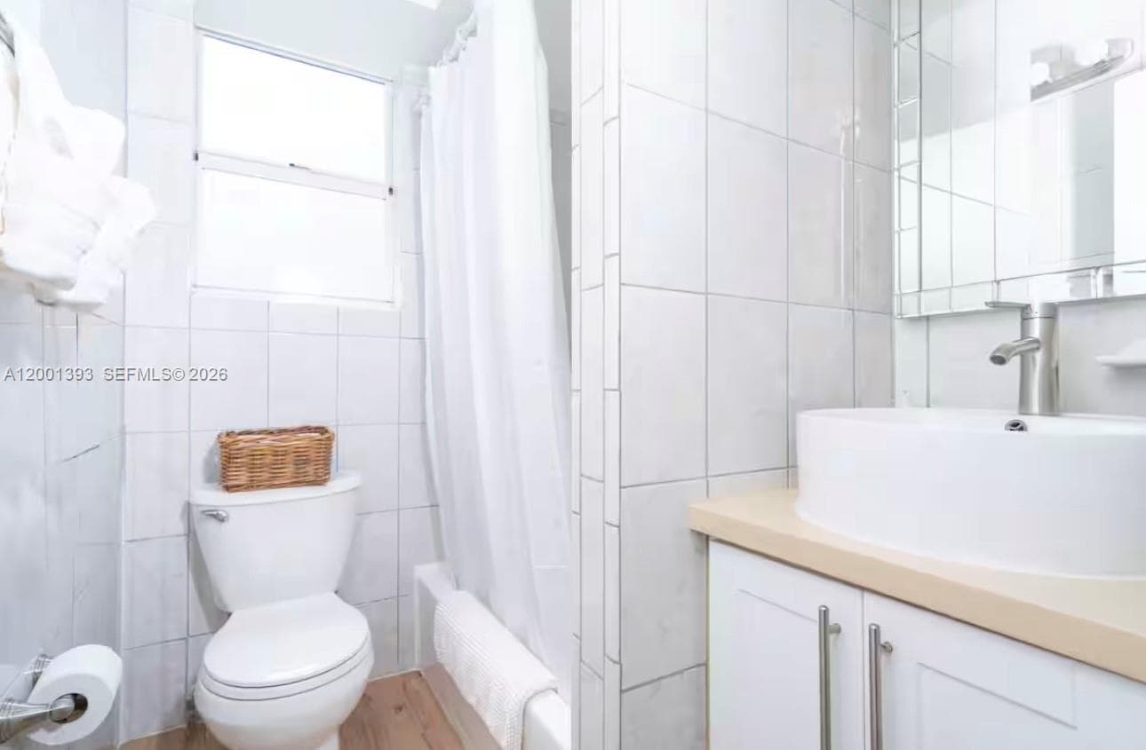 227 1st St # 7, Miami Beach FL 33139 — 12