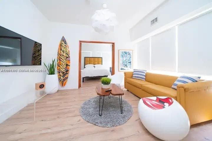 227 1st St # 7, Miami Beach FL 33139 — 1