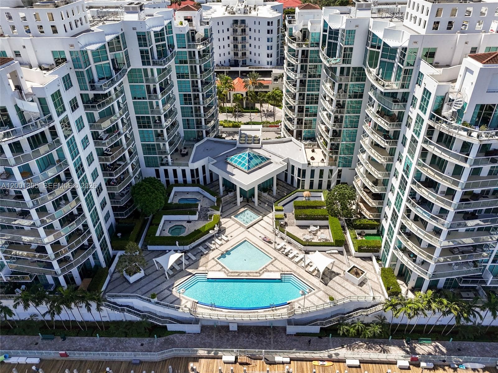 3131 NE 188th St # 808, Aventura FL 33180 — 26