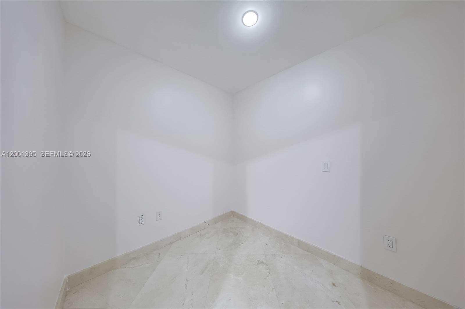 3131 NE 188th St # 808, Aventura FL 33180 — 18