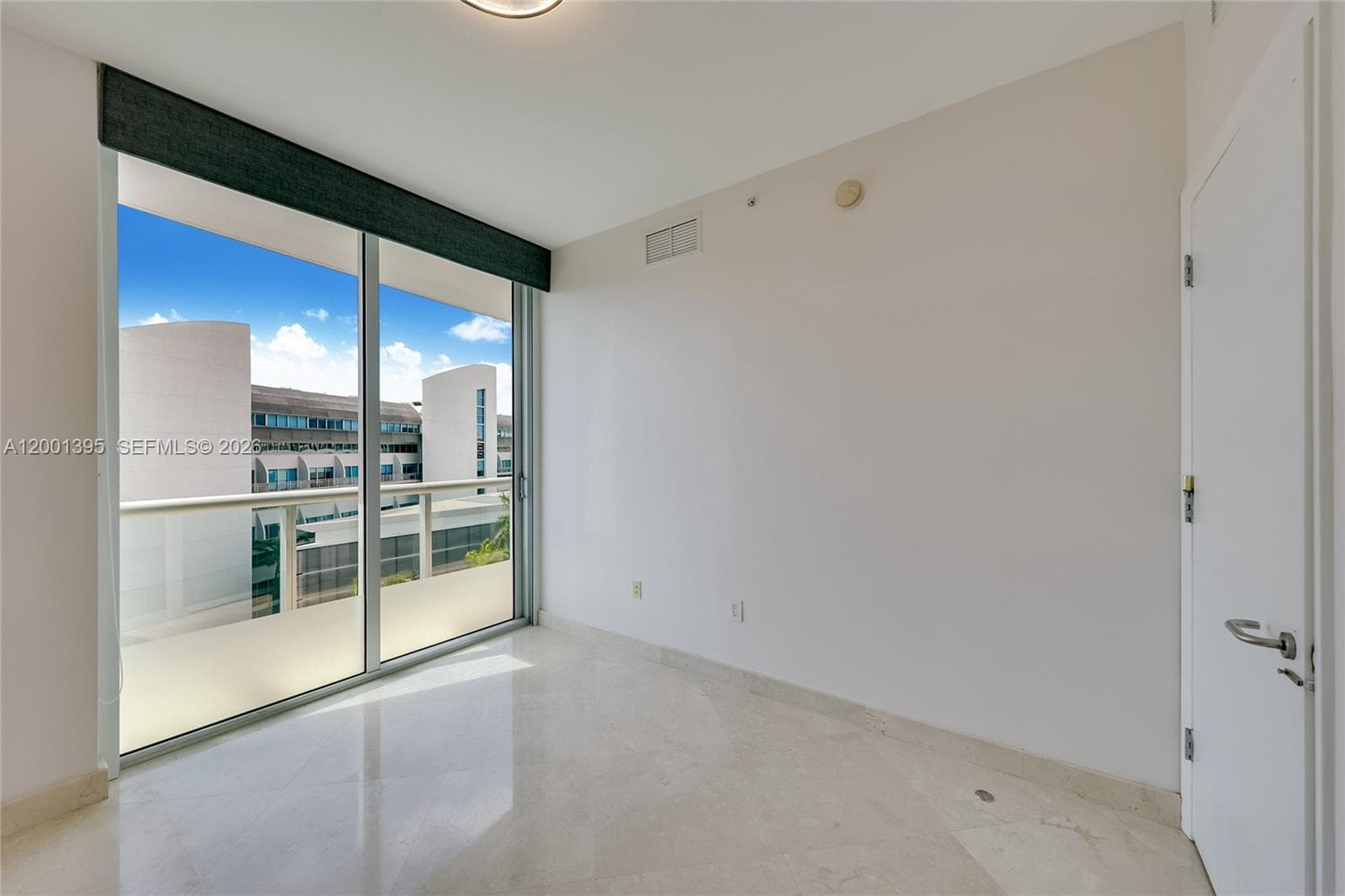 3131 NE 188th St # 808, Aventura FL 33180 — 15
