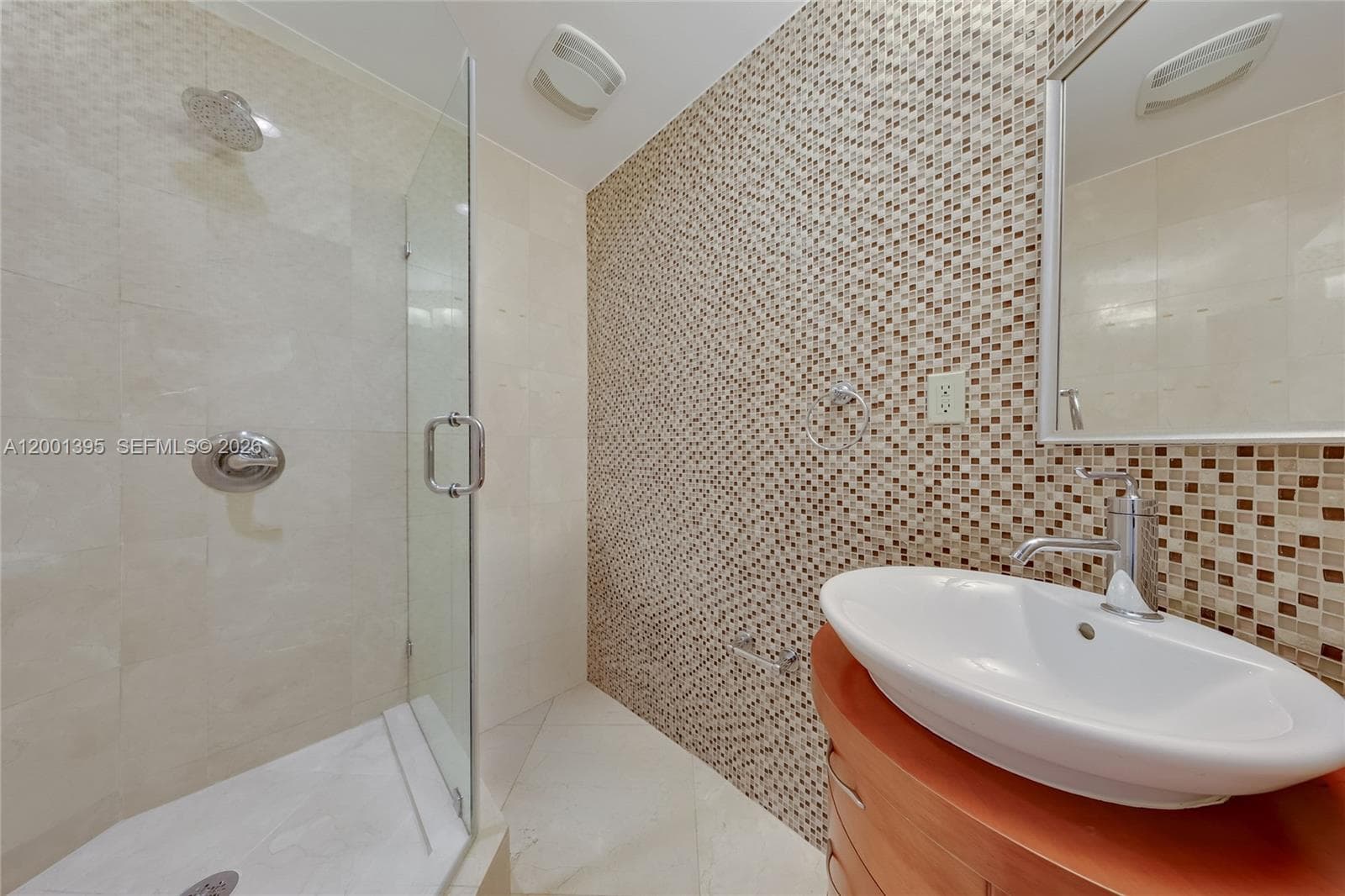 3131 NE 188th St # 808, Aventura FL 33180 — 19