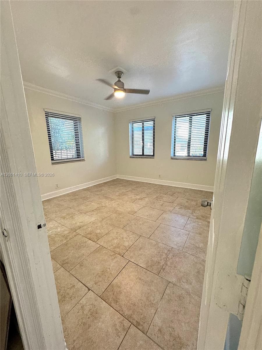 5530 NW Miami Ct, Miami FL 33127 — 23
