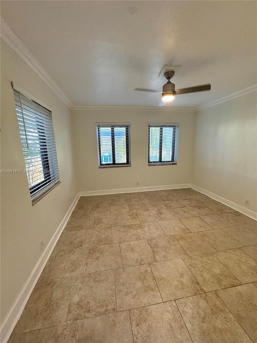 5530 NW Miami Ct, Miami FL 33127 — 28