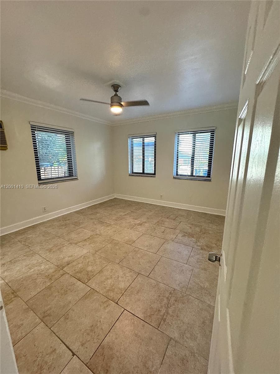5530 NW Miami Ct, Miami FL 33127 — 24