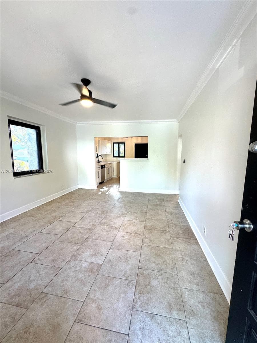 5530 NW Miami Ct, Miami FL 33127 — 11