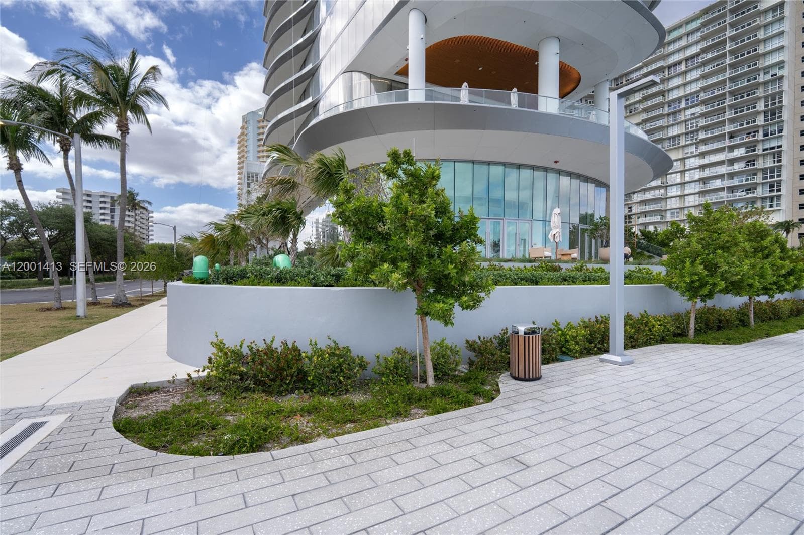 175 SE 25 Rd # 501, Miami FL 33129 — 52