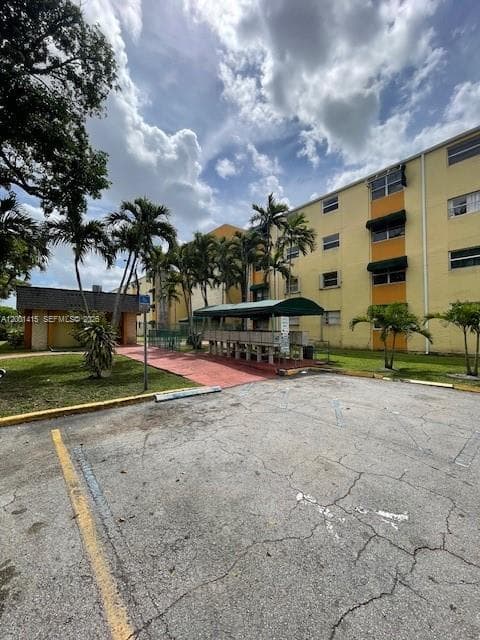 606 W 81st St # 408, Hialeah FL 33014 — 20