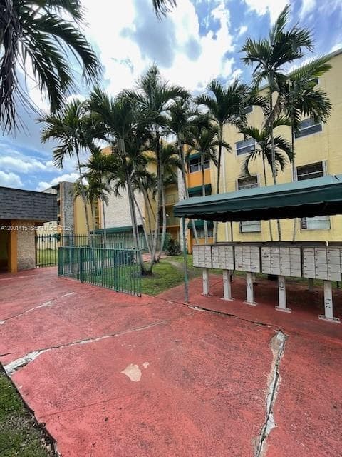 606 W 81st St # 408, Hialeah FL 33014 — 19