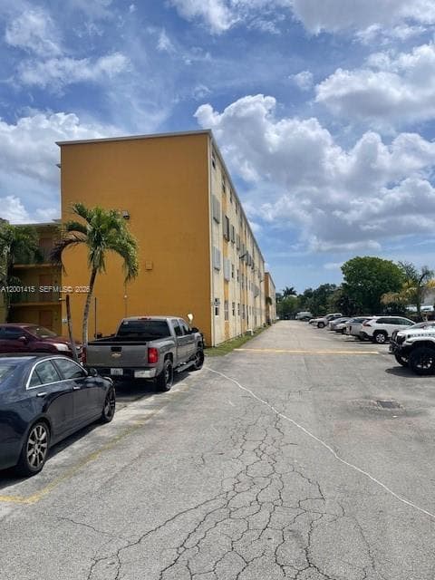 606 W 81st St # 408, Hialeah FL 33014 — 21