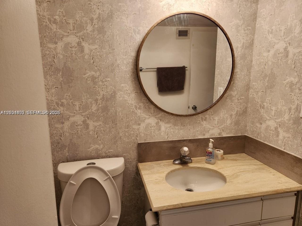 5700 Collins Ave # 4N, Miami Beach FL 33140 — 22