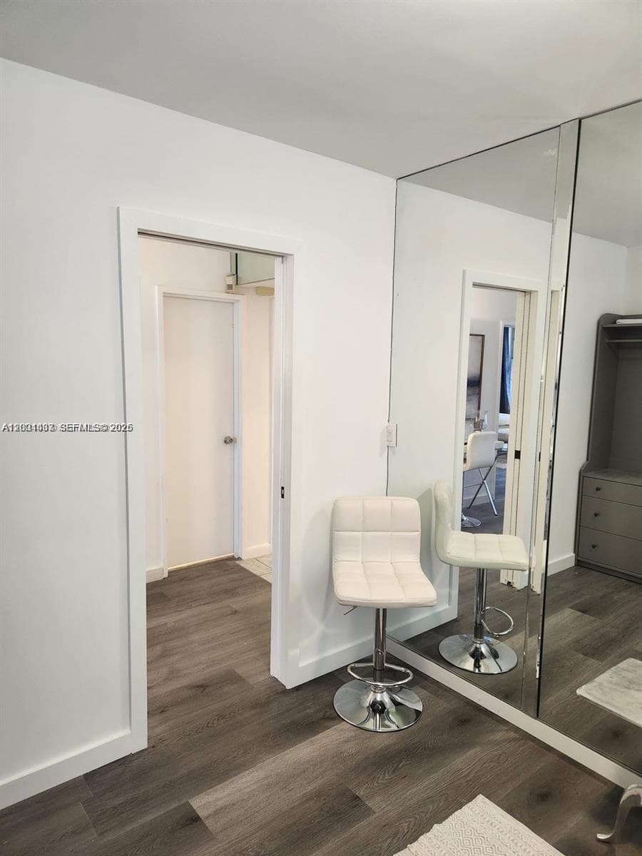5700 Collins Ave # 4N, Miami Beach FL 33140 — 33