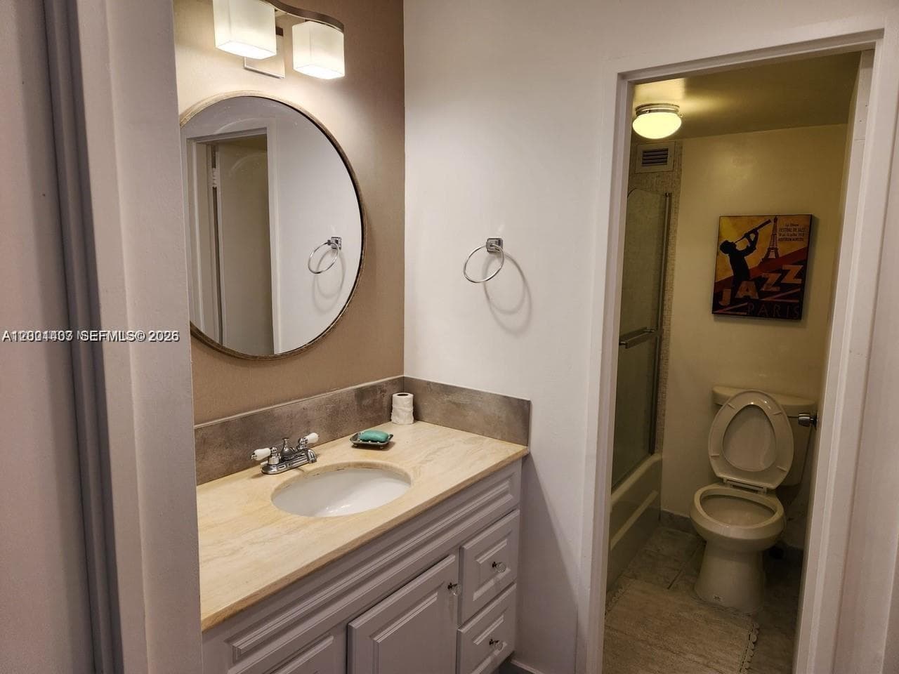 5700 Collins Ave # 4N, Miami Beach FL 33140 — 25