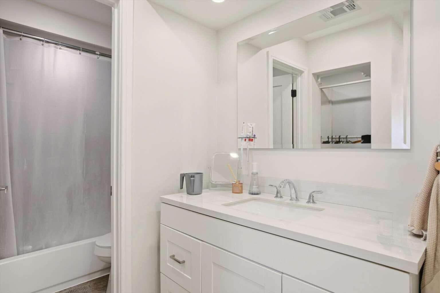 16750 NE 10th Avenue # 312, North Miami Beach FL 33162 — 17