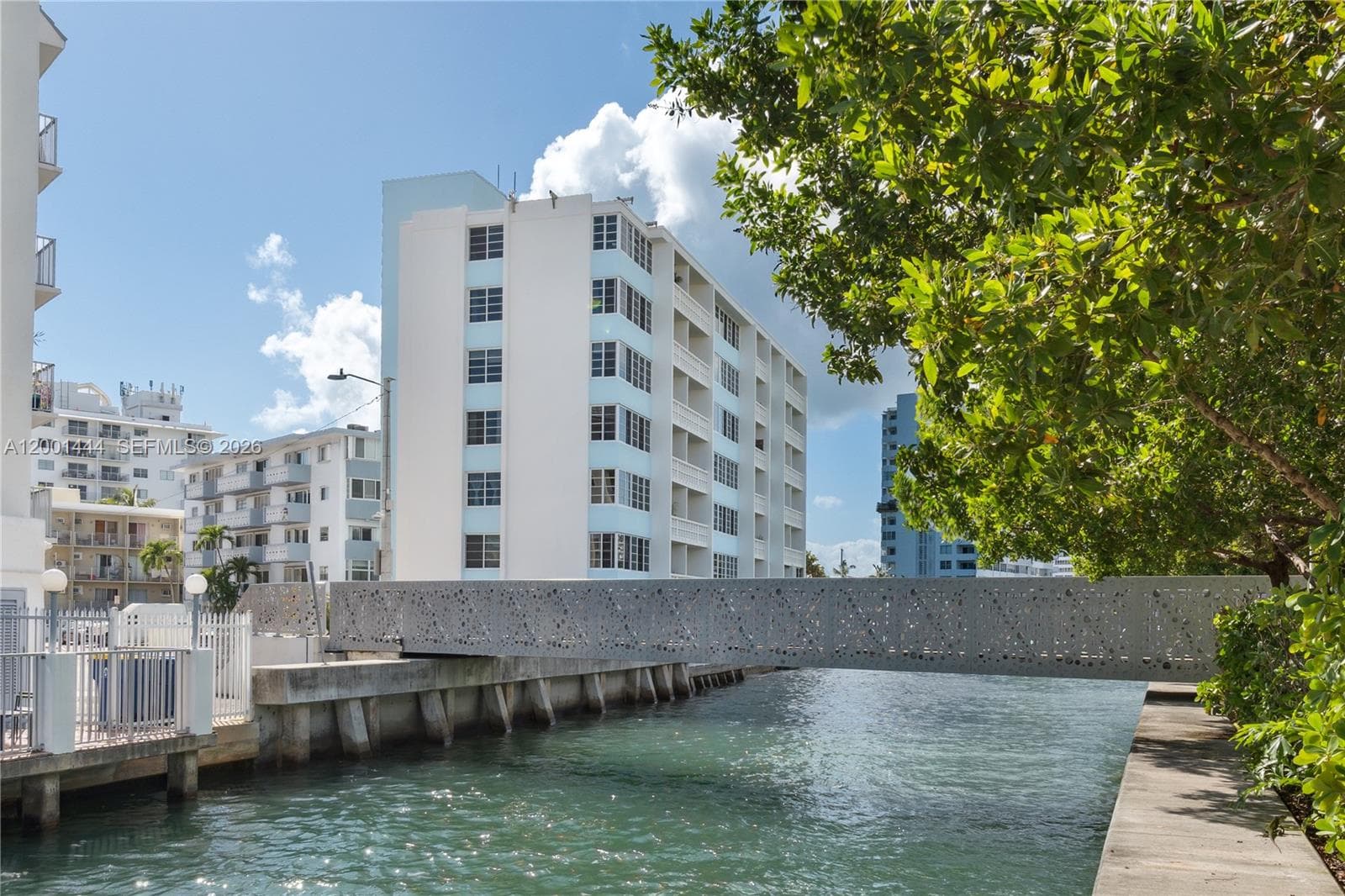 1670 lincoln Ct, Miami Beach FL 33139 — 16