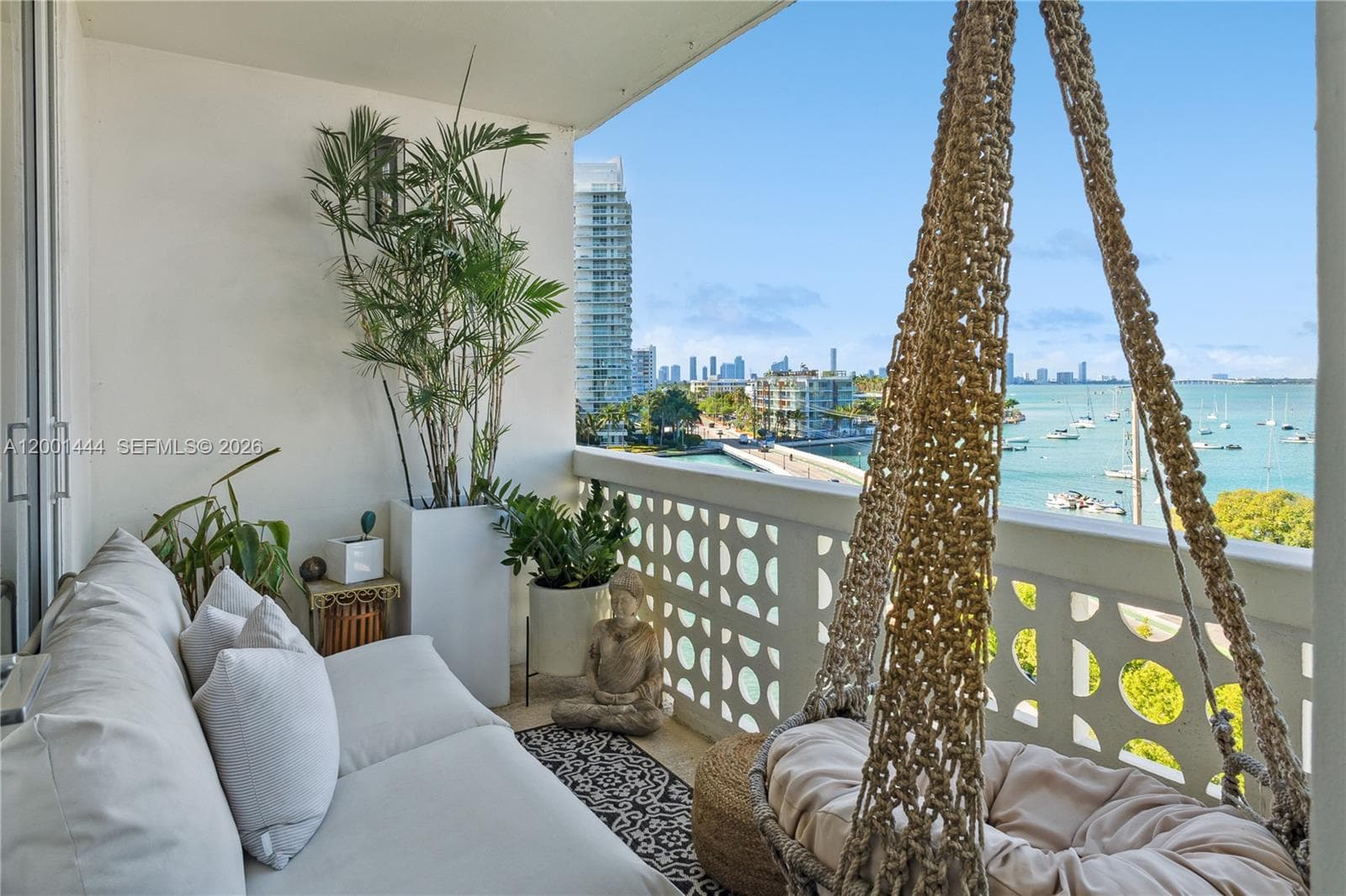 1670 lincoln Ct, Miami Beach FL 33139 — 12