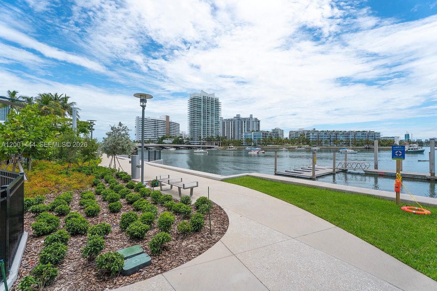 1670 lincoln Ct, Miami Beach FL 33139 — 26