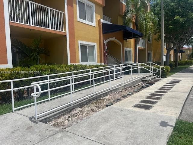 Breeze Of Galloway Condo, Cutler Bay, FL — 6