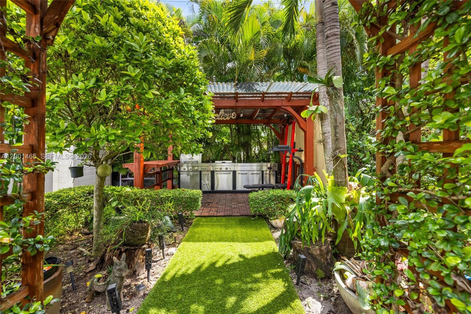 2121 Red Rd # 0, Coral Gables FL 33155 — 23