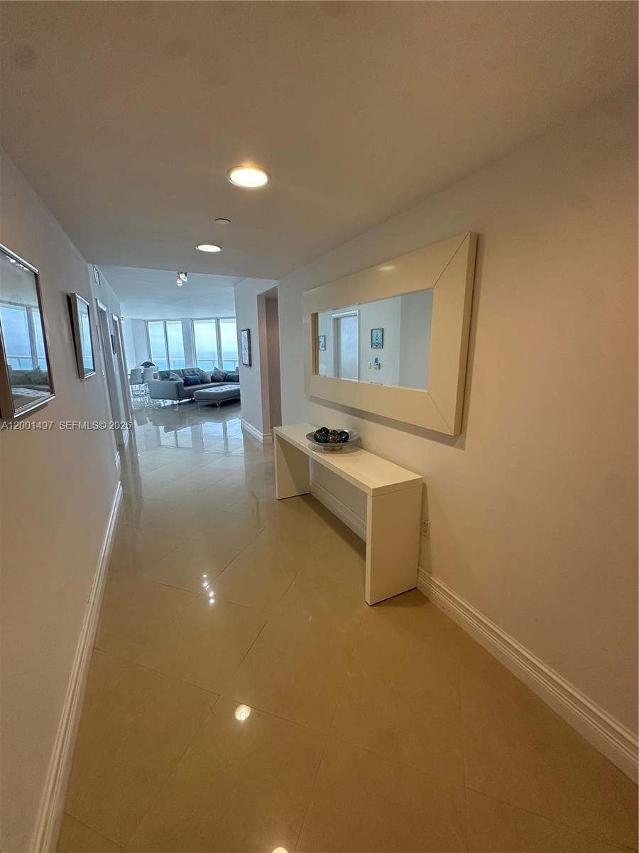 6365 Collins Ave # 1703, Miami Beach FL 33141 — 2