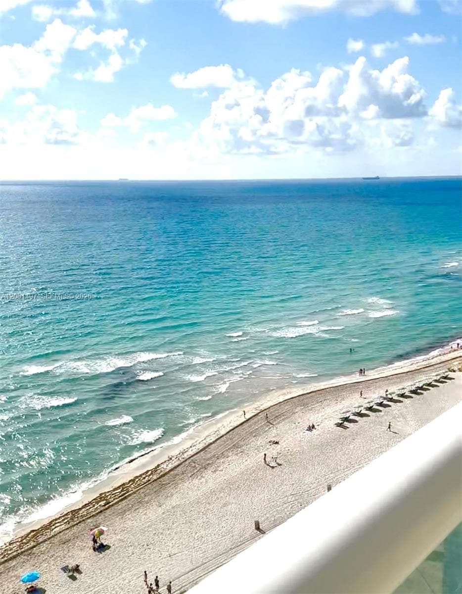 6365 Collins Ave # 1703, Miami Beach FL 33141 — 20
