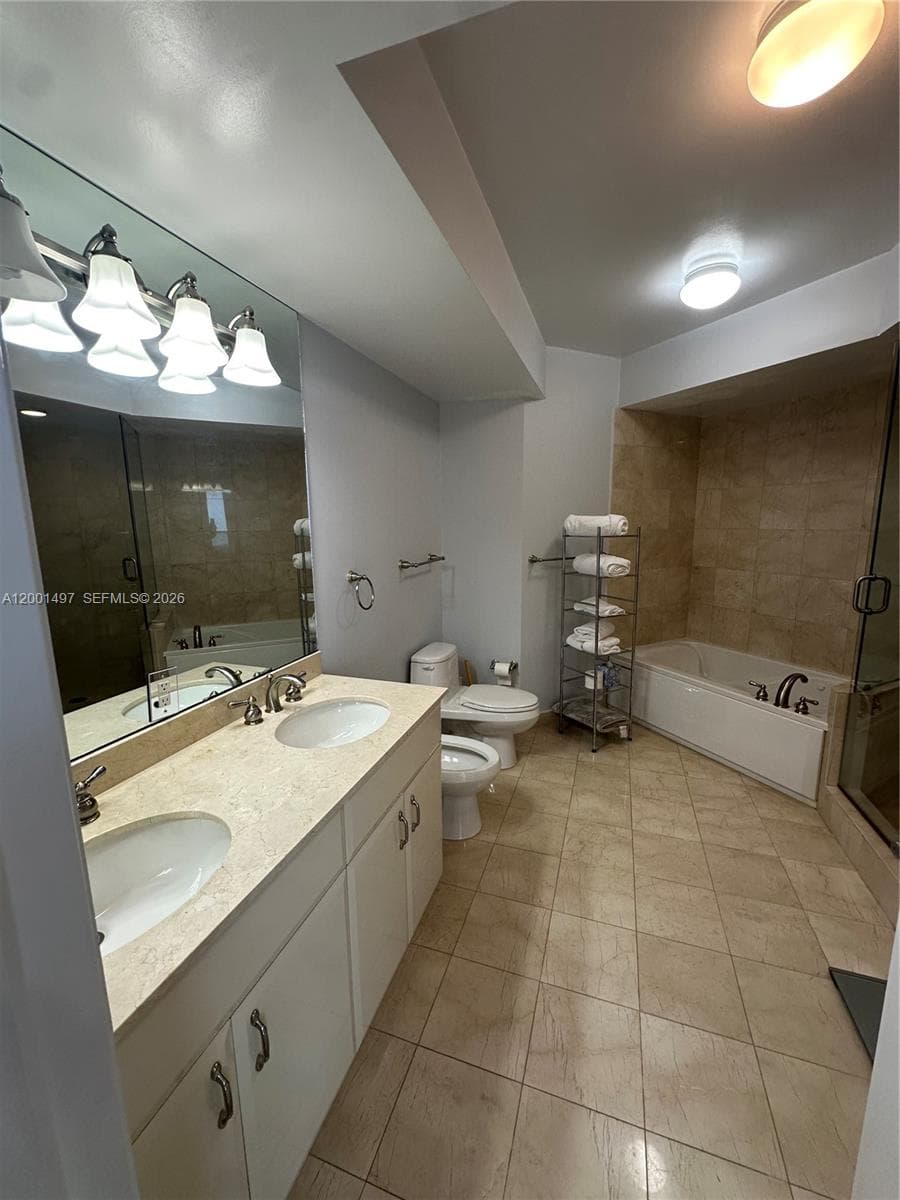 6365 Collins Ave # 1703, Miami Beach FL 33141 — 10