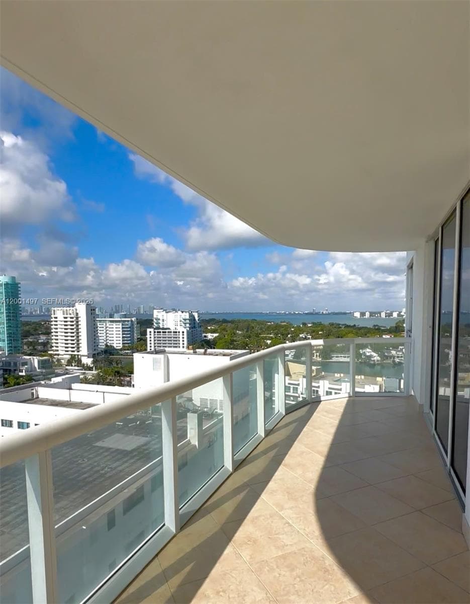 6365 Collins Ave # 1703, Miami Beach FL 33141 — 15